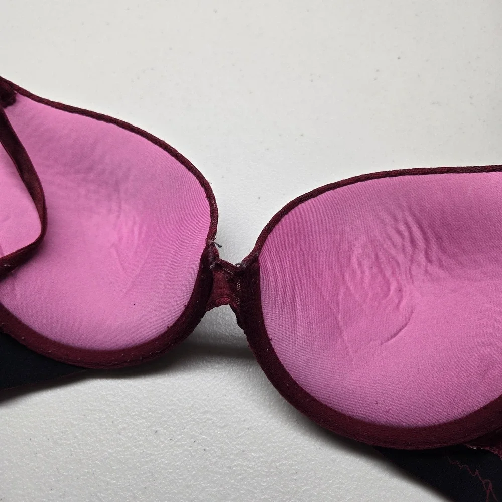 Victorias Secret ***tiny holes